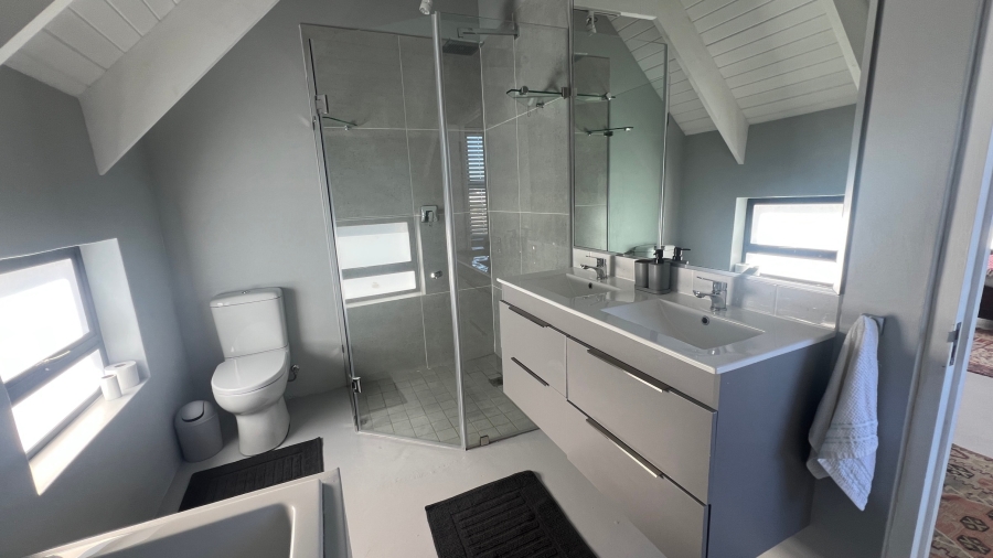6 Bedroom Property for Sale in Jacobsbaai Western Cape